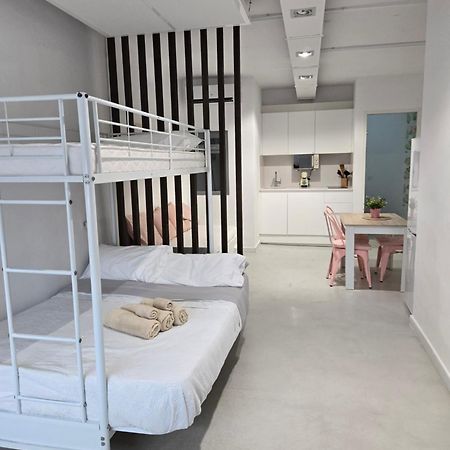 Little Love Hospitalet De L'Infant Exterior photo